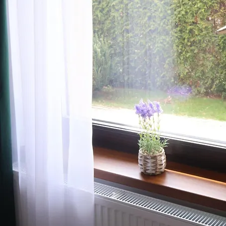 Pod Lwami בית אירוח *